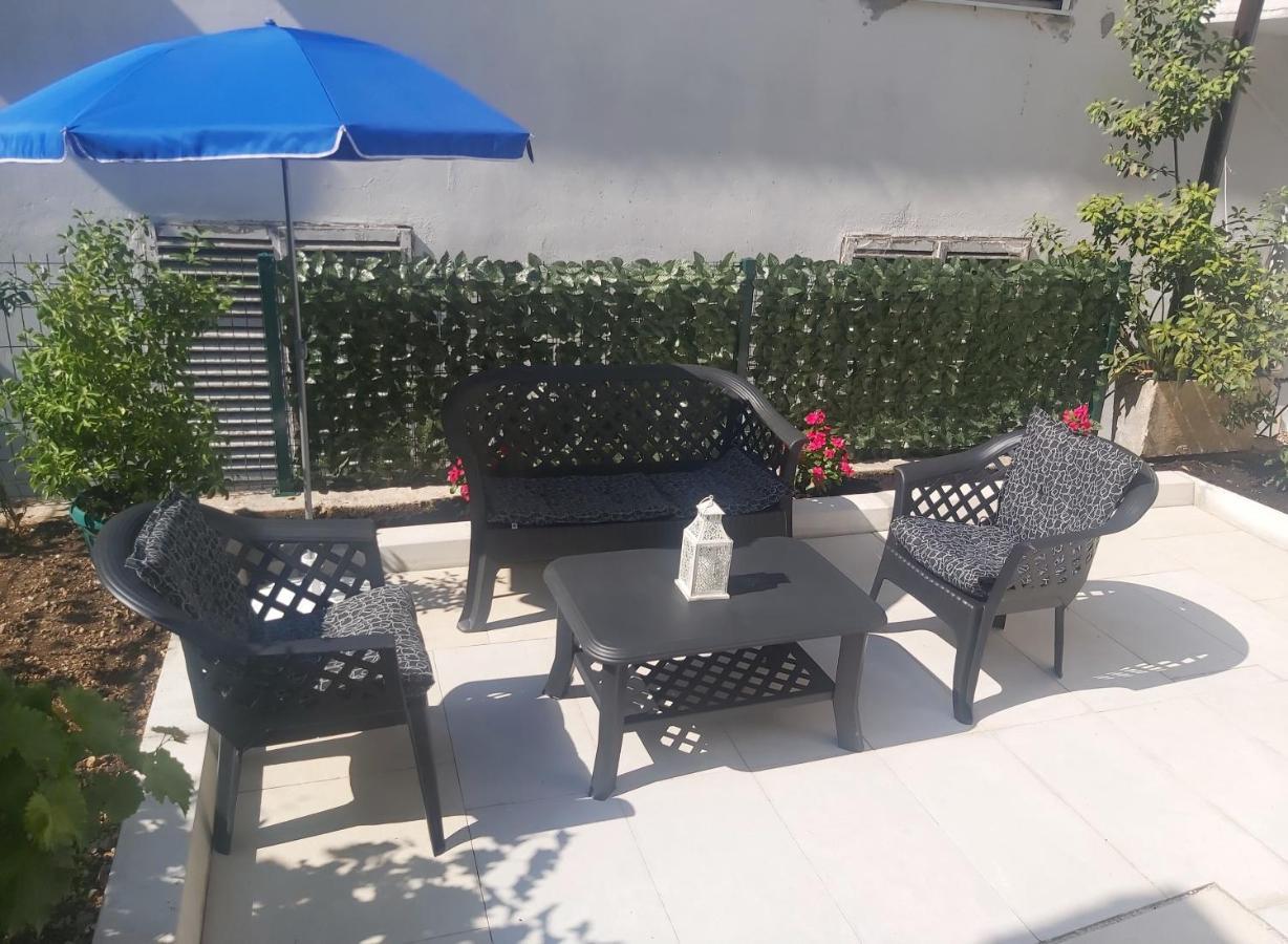Apartment Marina Kotor Eksteriør billede