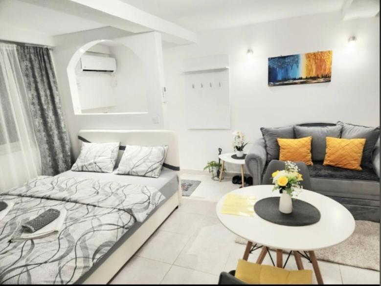 Apartment Marina Kotor Eksteriør billede